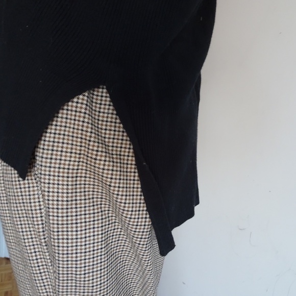 DEREK LAM V-NECK SWEATER - Picture 6 of 7